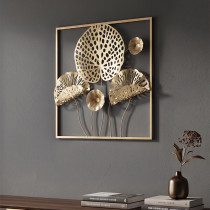 Panel dekoracyjny 3D kwiaty i liście, złoty metal 50x5x50 cm
