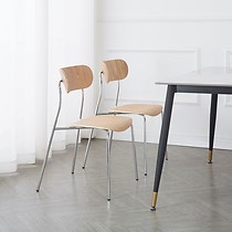 Zestaw 2 przemysłowych krzeseł z metalu i białych pętelkami