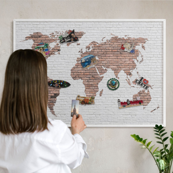 Ozdobna tablica na magnesy w białej ramie, Ceglana mapa 100x70, 7990898