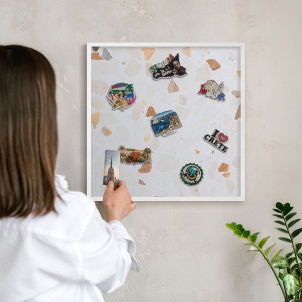 Ozdobna tablica na magnesy w białej ramie, 50x50 Wallfluent, 8234685