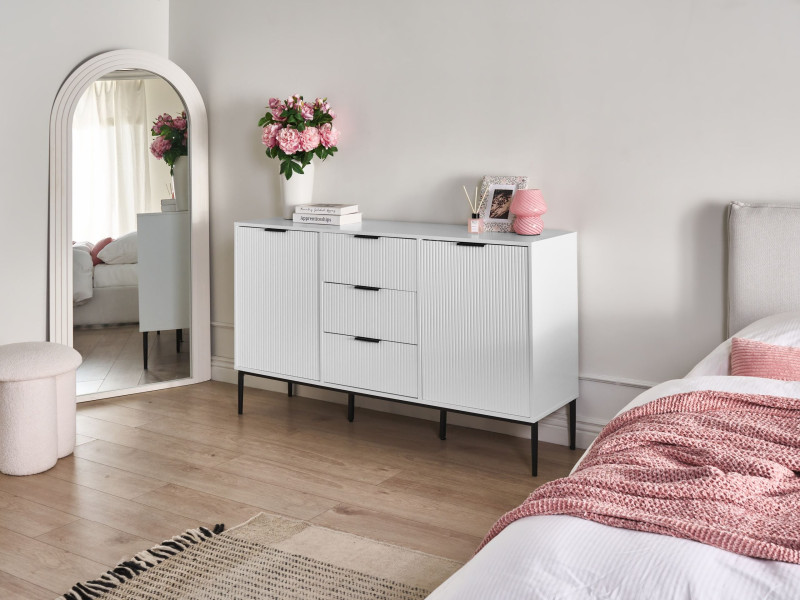 Komoda szafka z drzwiami 150 cm biała, 9911206